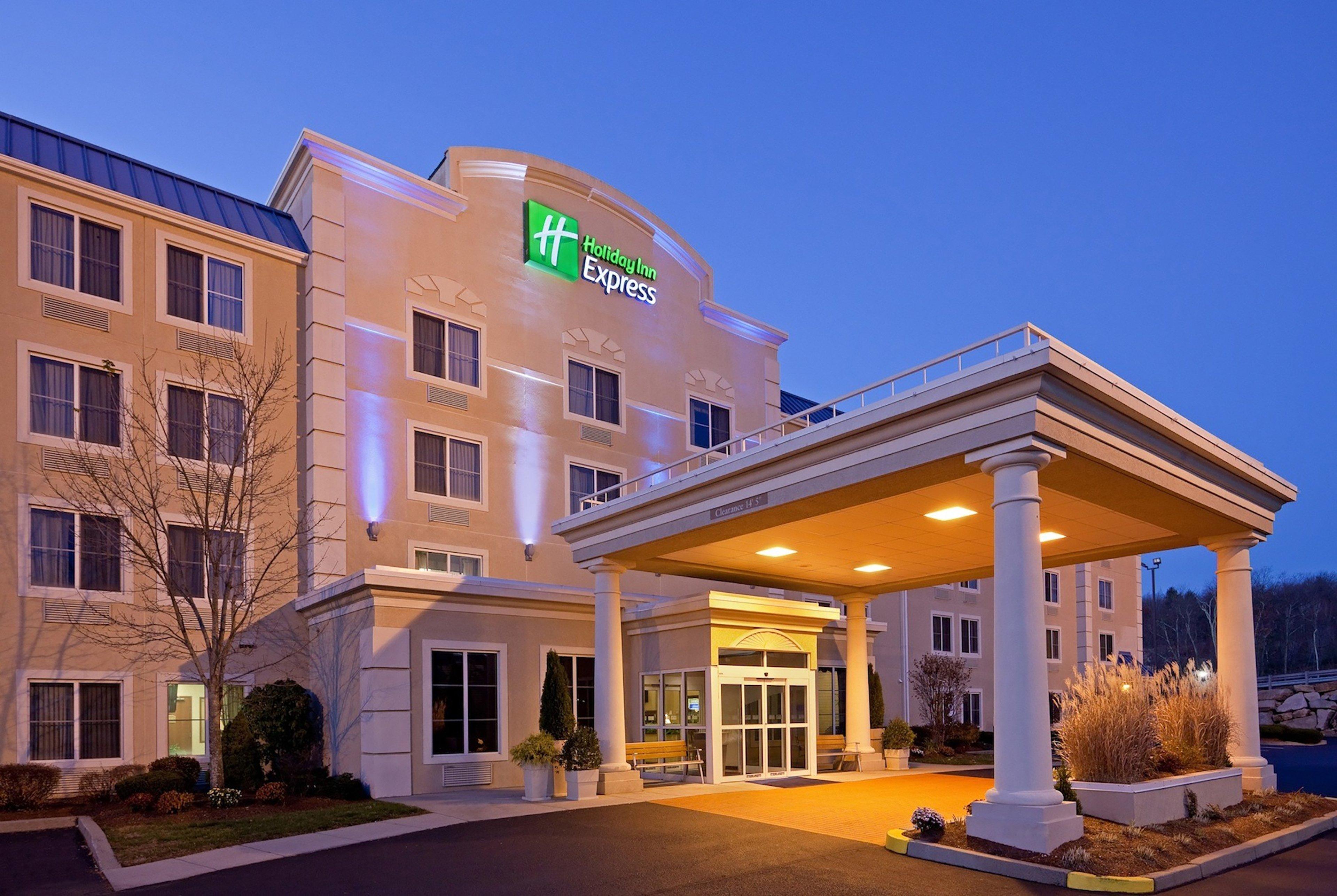 Holiday Inn Express Boston-Milford By Ihg Buitenkant foto