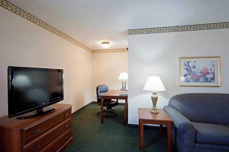 Holiday Inn Express Boston/Milford Hotel, An Ihg Hotel Kamer foto